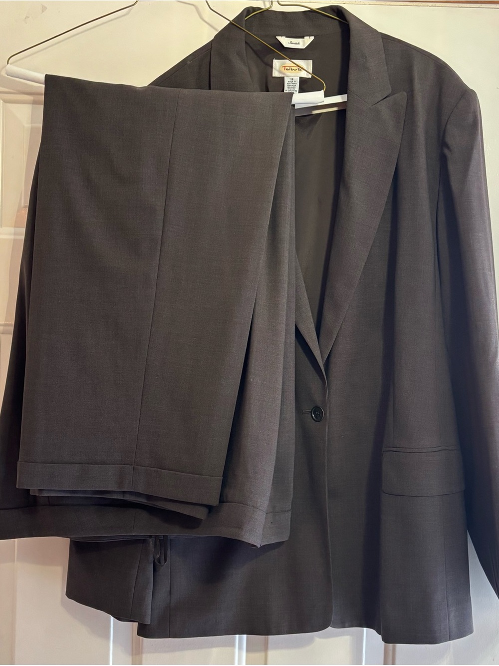 Talbots Classic Lightweight Fall Pant Suit (blazer: 18, pants: 16)